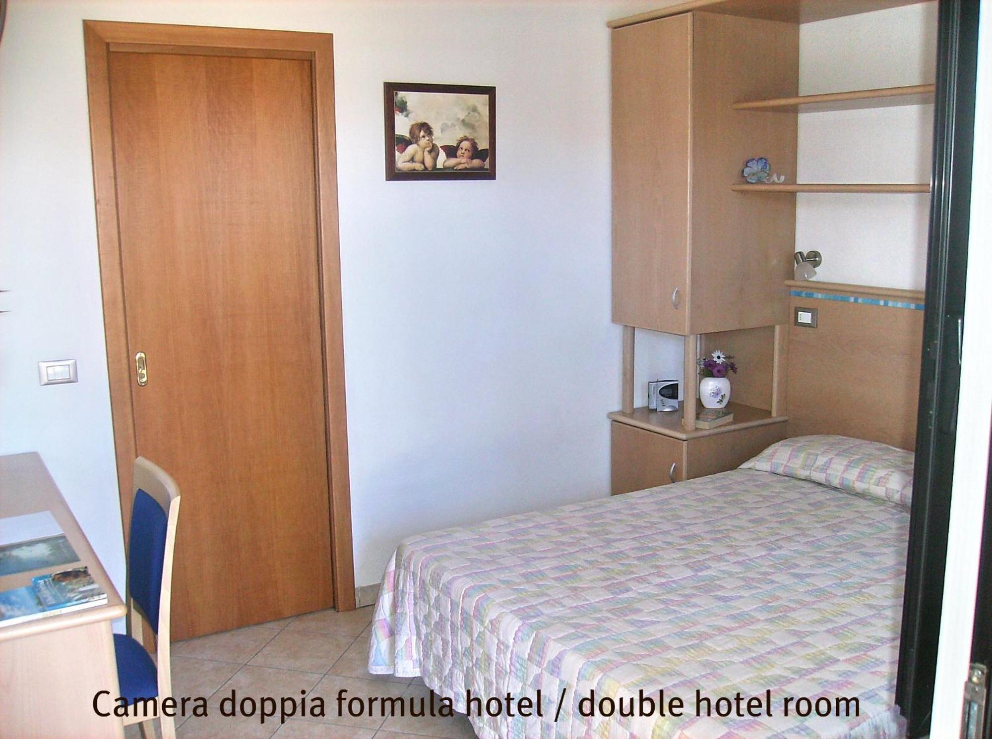 Hotel Residence Riviera Calabra Zambrone Exterior photo