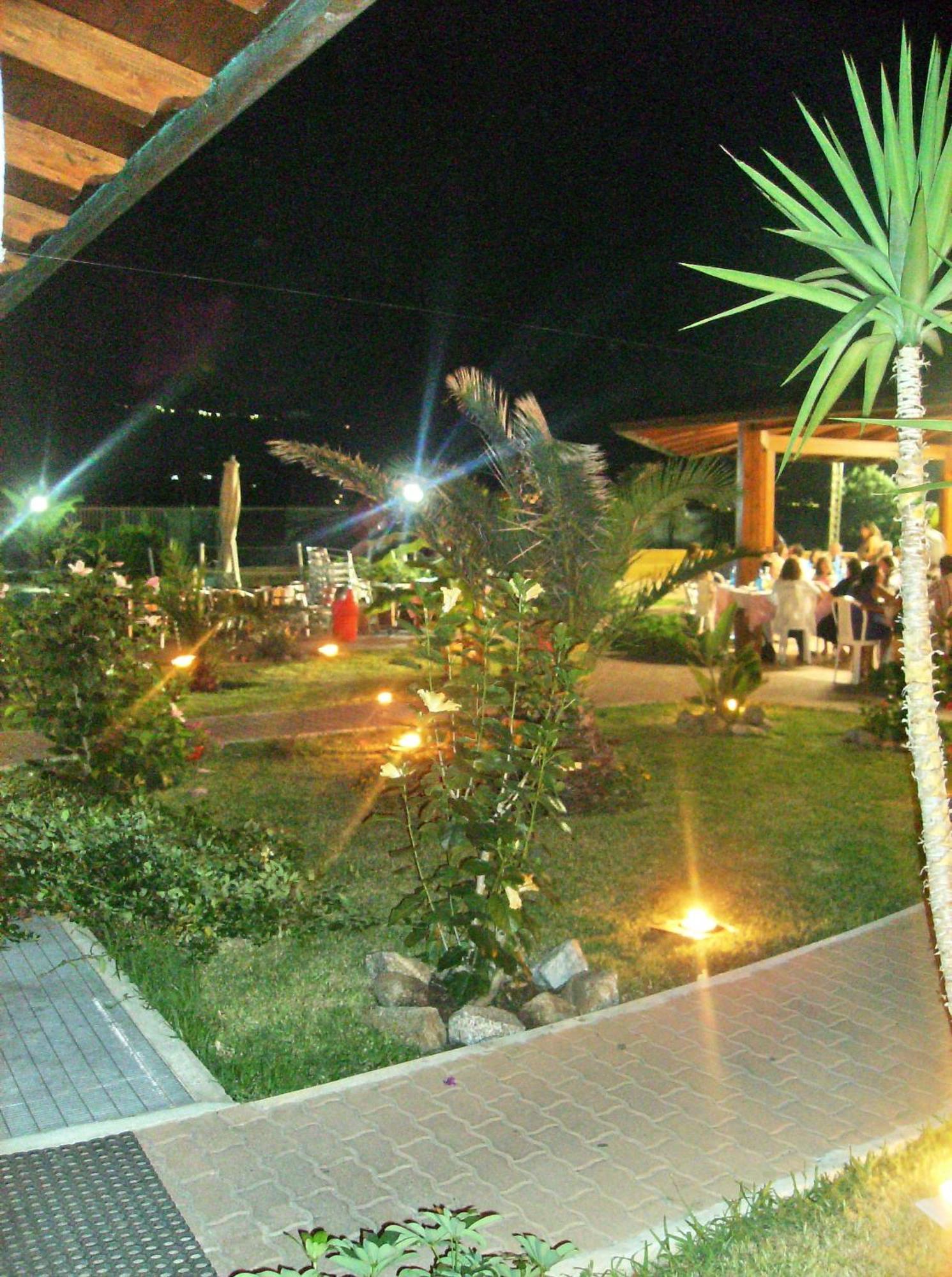 Hotel Residence Riviera Calabra Zambrone Exterior photo