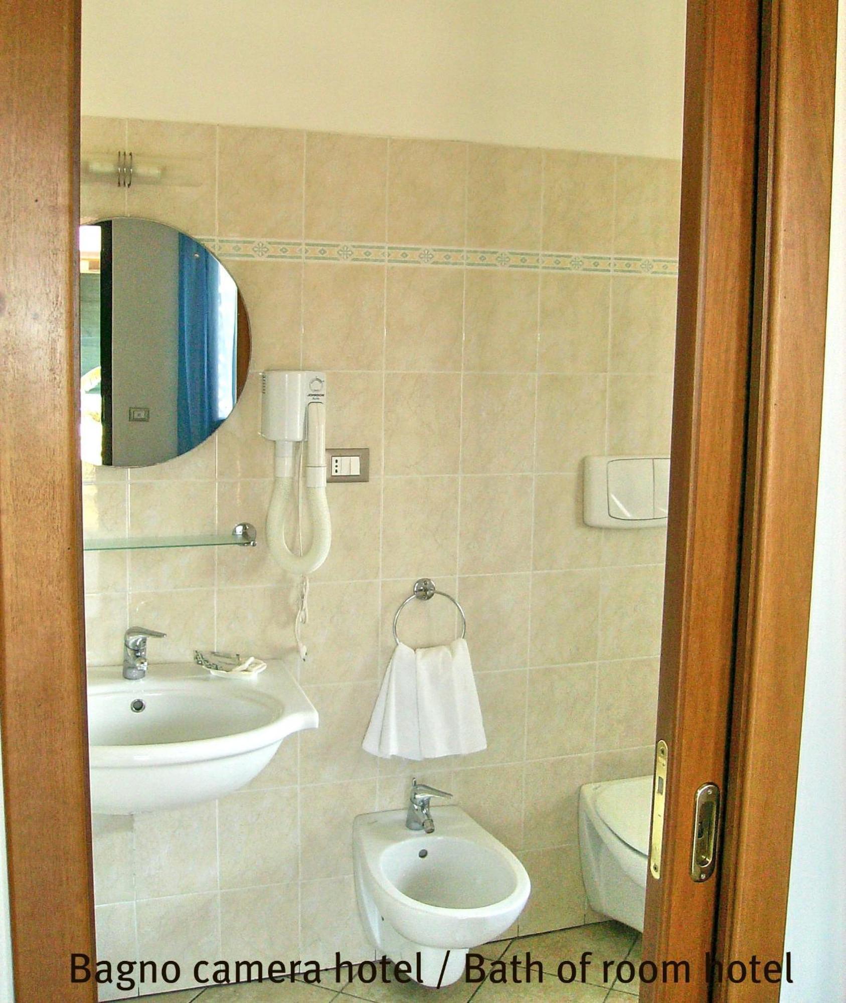 Hotel Residence Riviera Calabra Zambrone Exterior photo