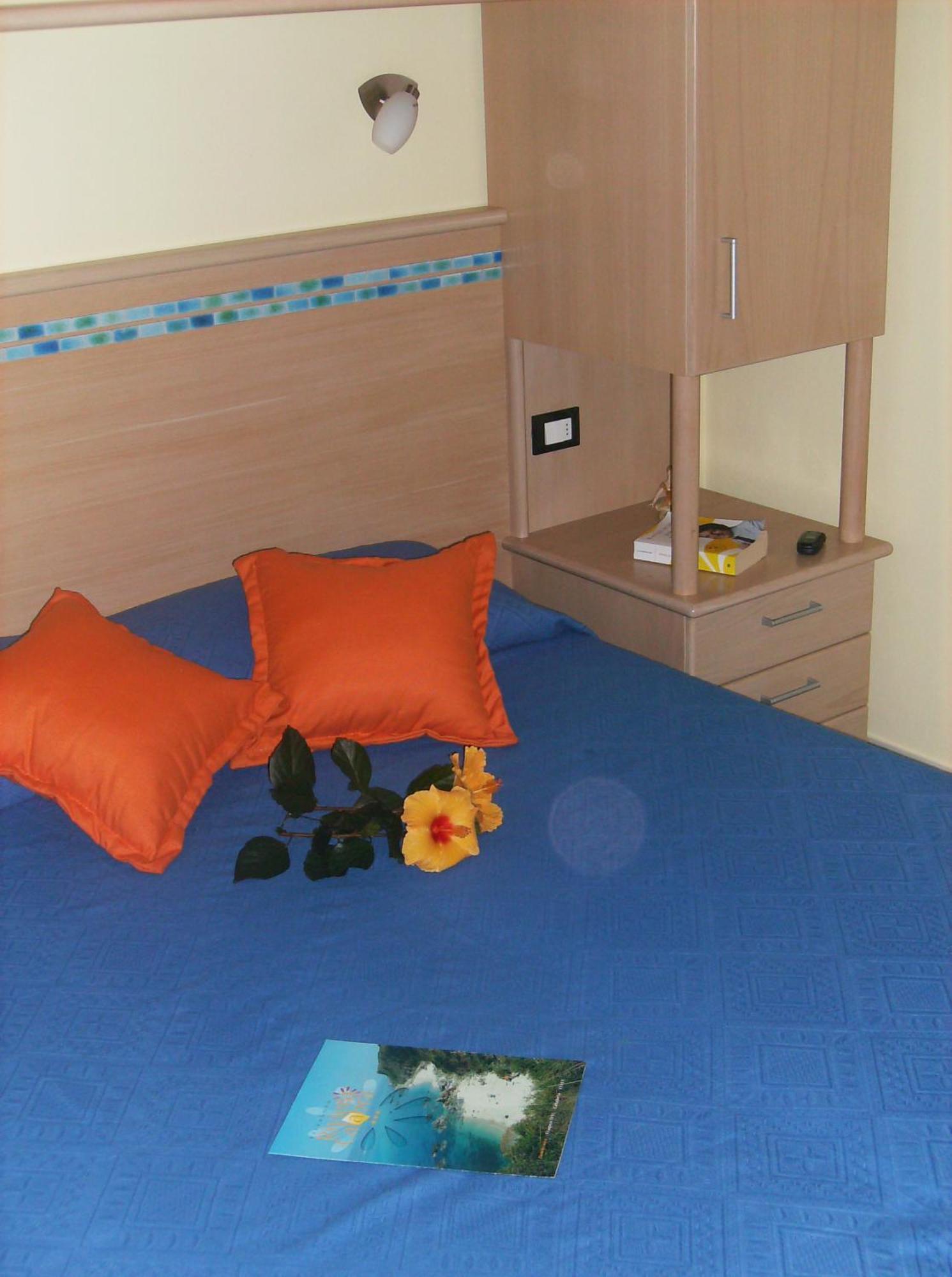 Hotel Residence Riviera Calabra Zambrone Exterior photo