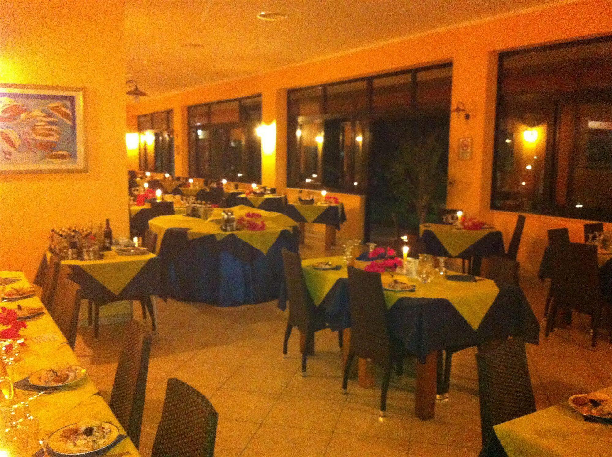 Hotel Residence Riviera Calabra Zambrone Exterior photo